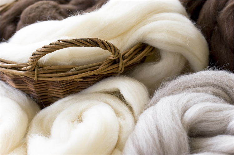 Cách chăm sóc len lông cừu, len lông tơ và Cashmere Cách chăm sóc len lông cừu, len lông tơ và Cashmere